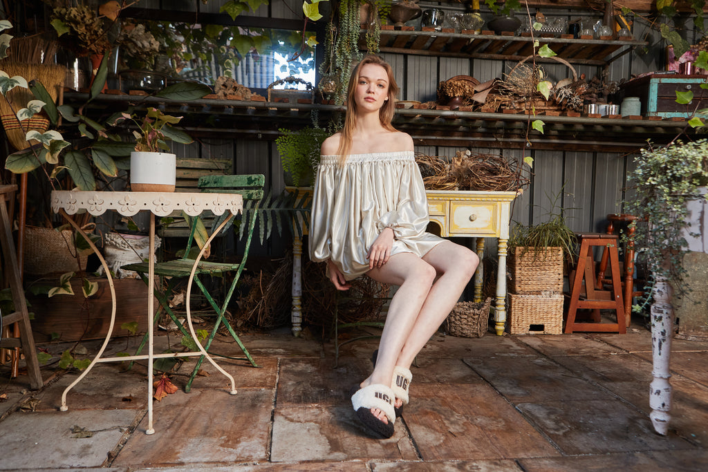 Acacia Shearling Logo Slipper